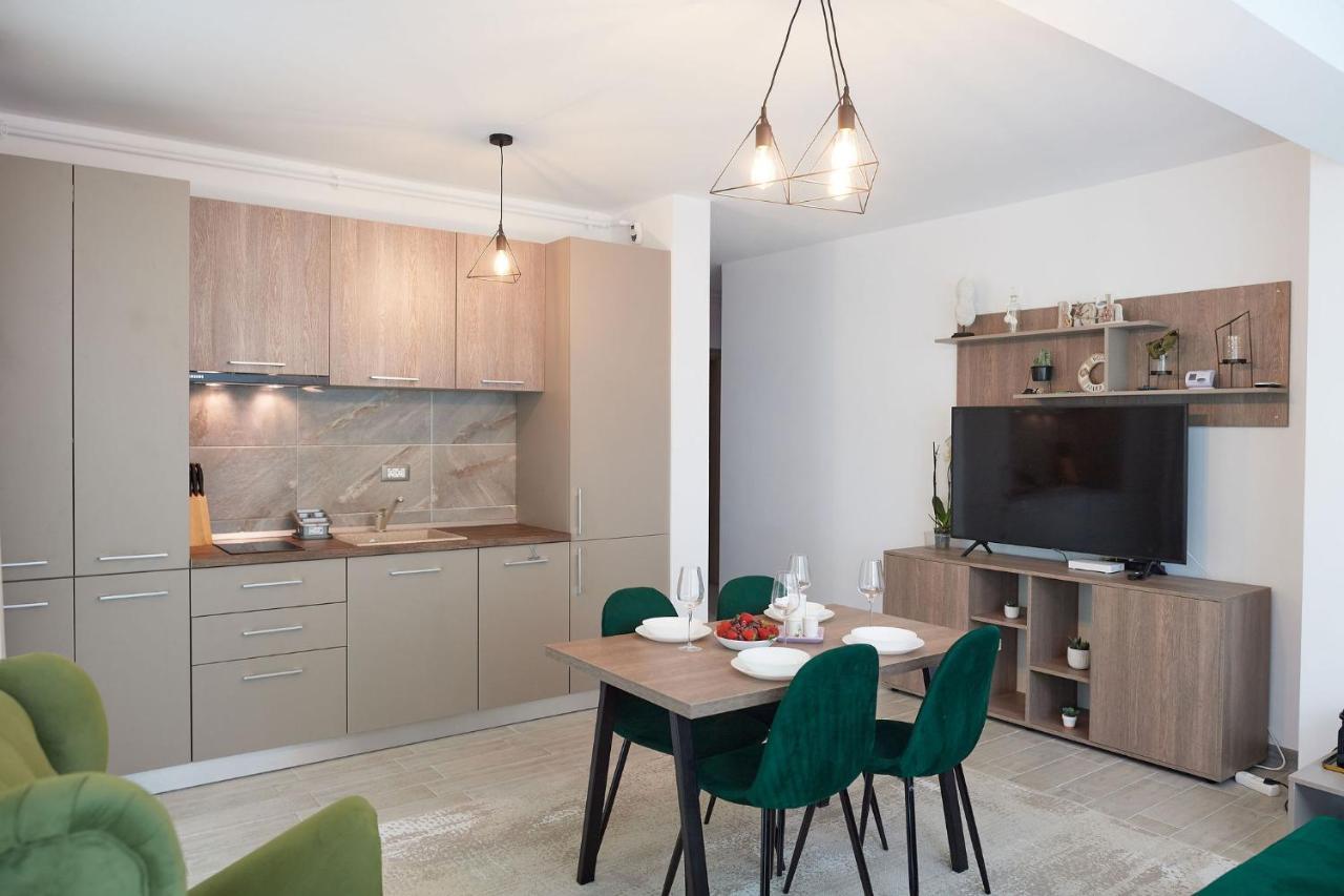 Sea La Vie 2Br Apt Spa N Pool Beach Resort Năvodari Εξωτερικό φωτογραφία